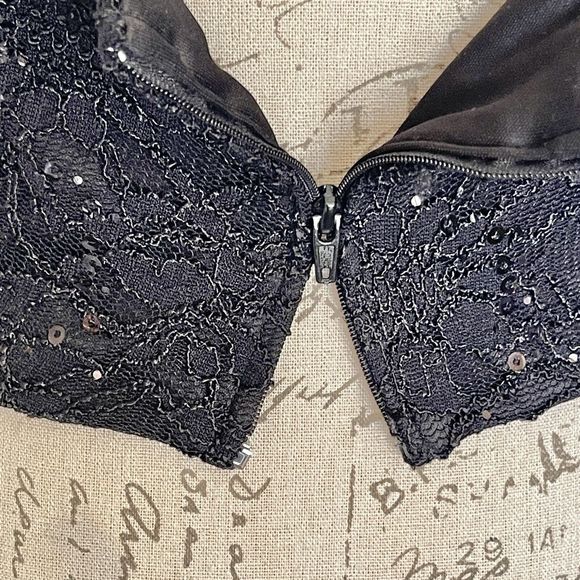 B. Darlin Womens Blouse Crop Top Size 15 Sz 16 Sequined Lace Evening Prom Party - Picture 10 of 13